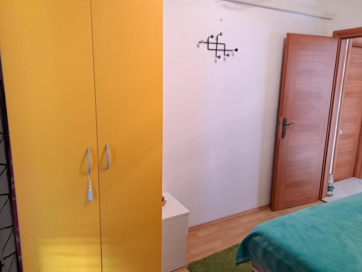 Mateo Apartamento Dugi Rat Exterior foto