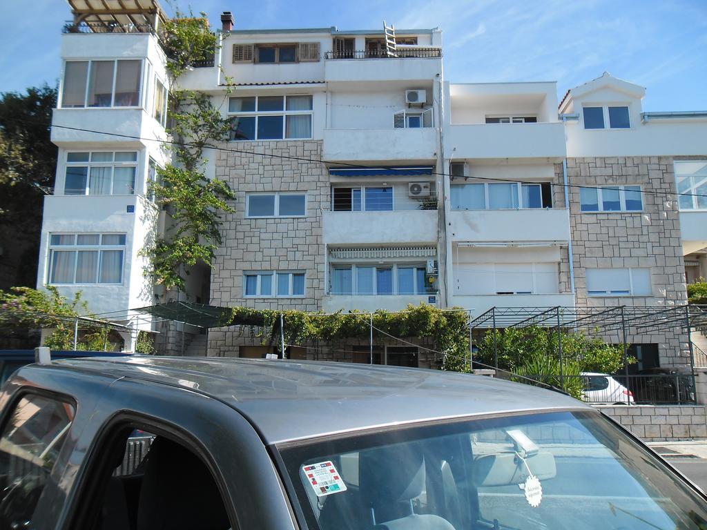 Mateo Apartamento Dugi Rat Exterior foto